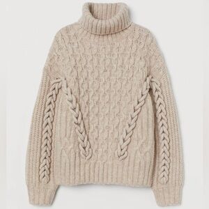 H&M Cable Knit Turtleneck Sweater Beige Chunky Wool Blend Cozy Fall Winter
